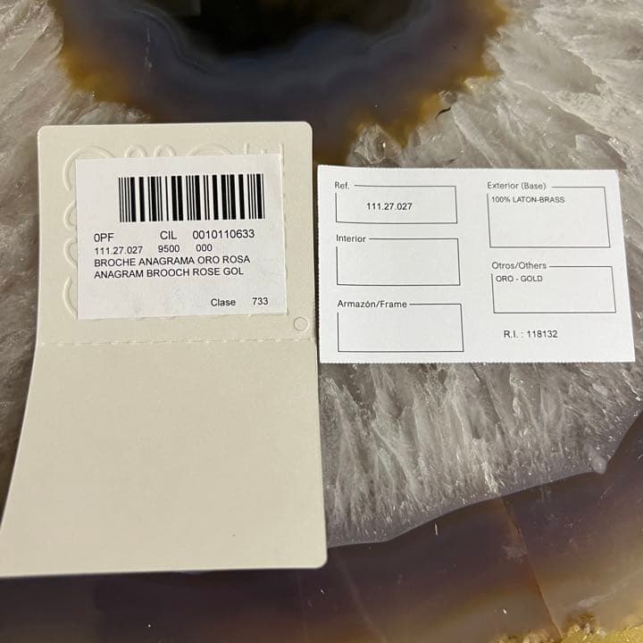 【新品大人気】LOEWE アナグラムブローチ　ローズゴールド