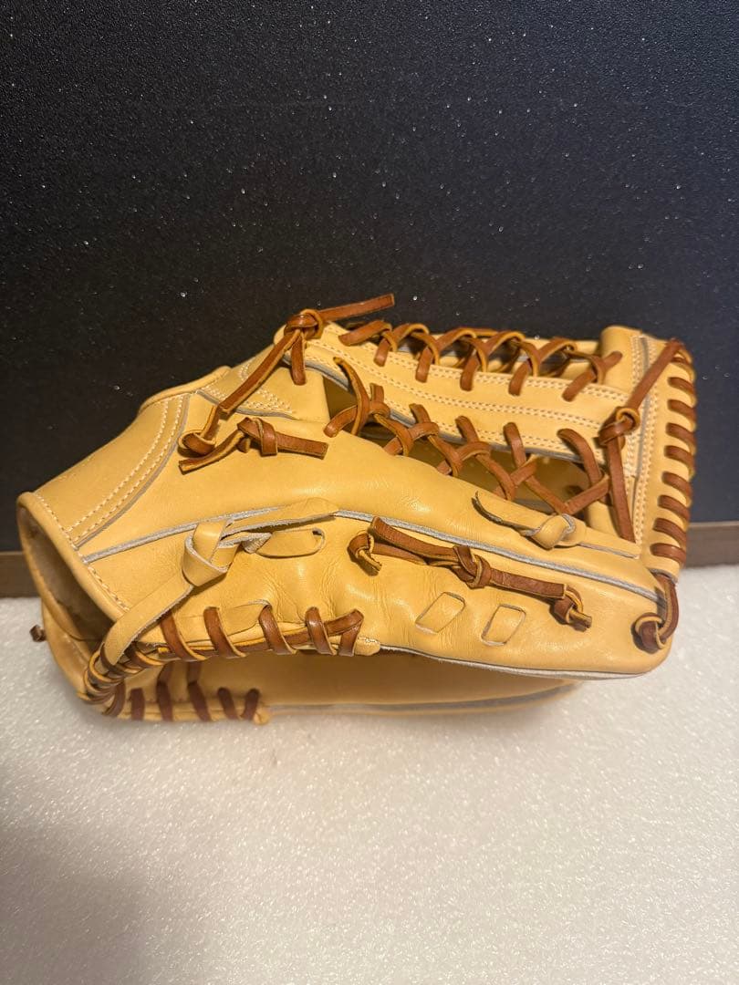 ★未使用.日本製★ オーダー ノーブランド 硬式 外野手用 キャメル トレンチ系