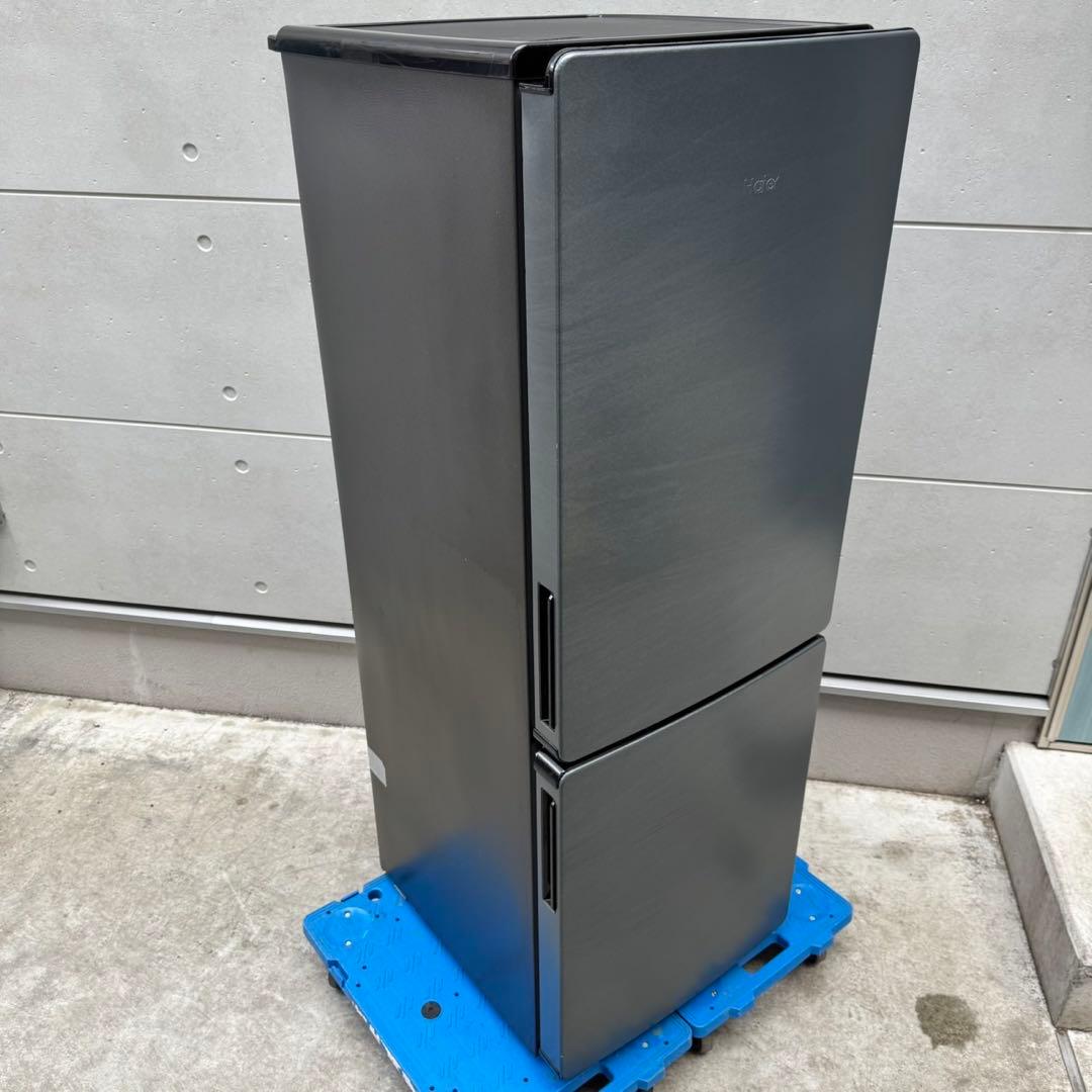 237⭐️2023年製★ハイアール　冷蔵庫　大型　173L 一人暮らし