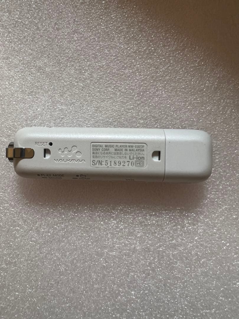 SONY ウォークマン NW-E023F 新品バッテリー