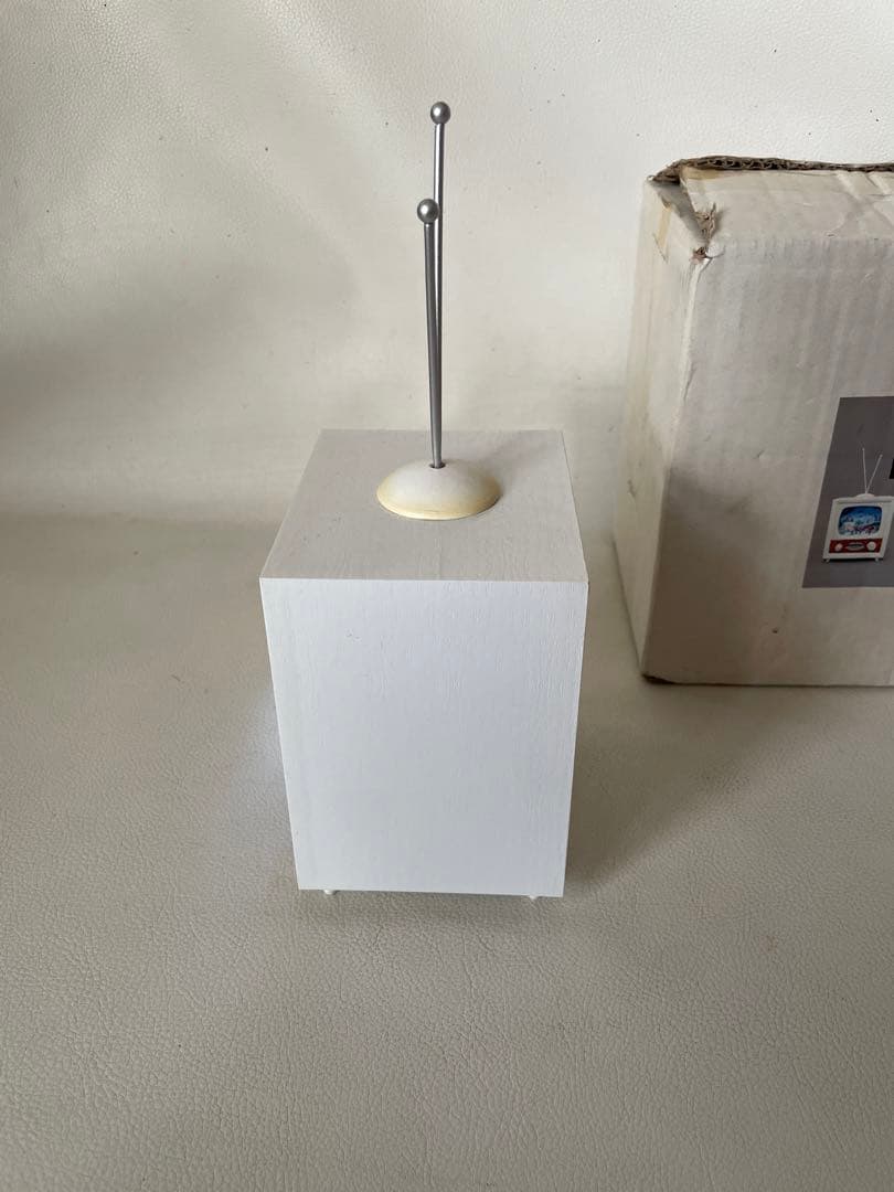 クリスマス ミュージカル テレビ ホワイト LEDライト 8曲収録 箱付き 卓上