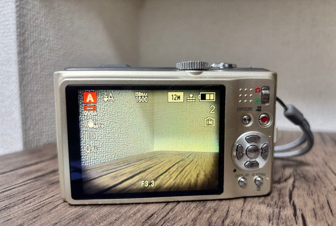 Panasonic DMC-FX70 ゴールド　充電器&バッテリー付