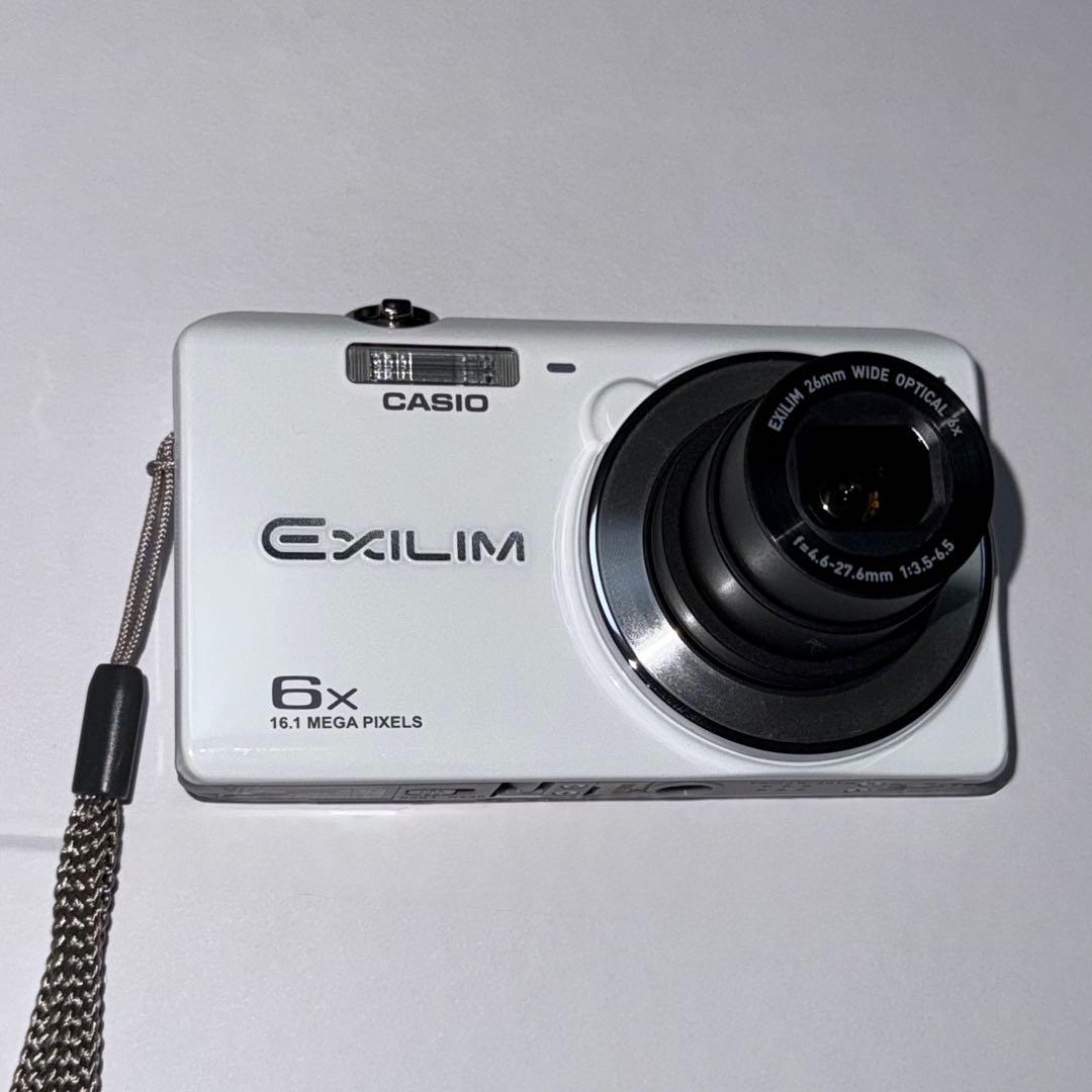 CASIO EXILIM EX-Z900 コンパクトデジタルカメラ