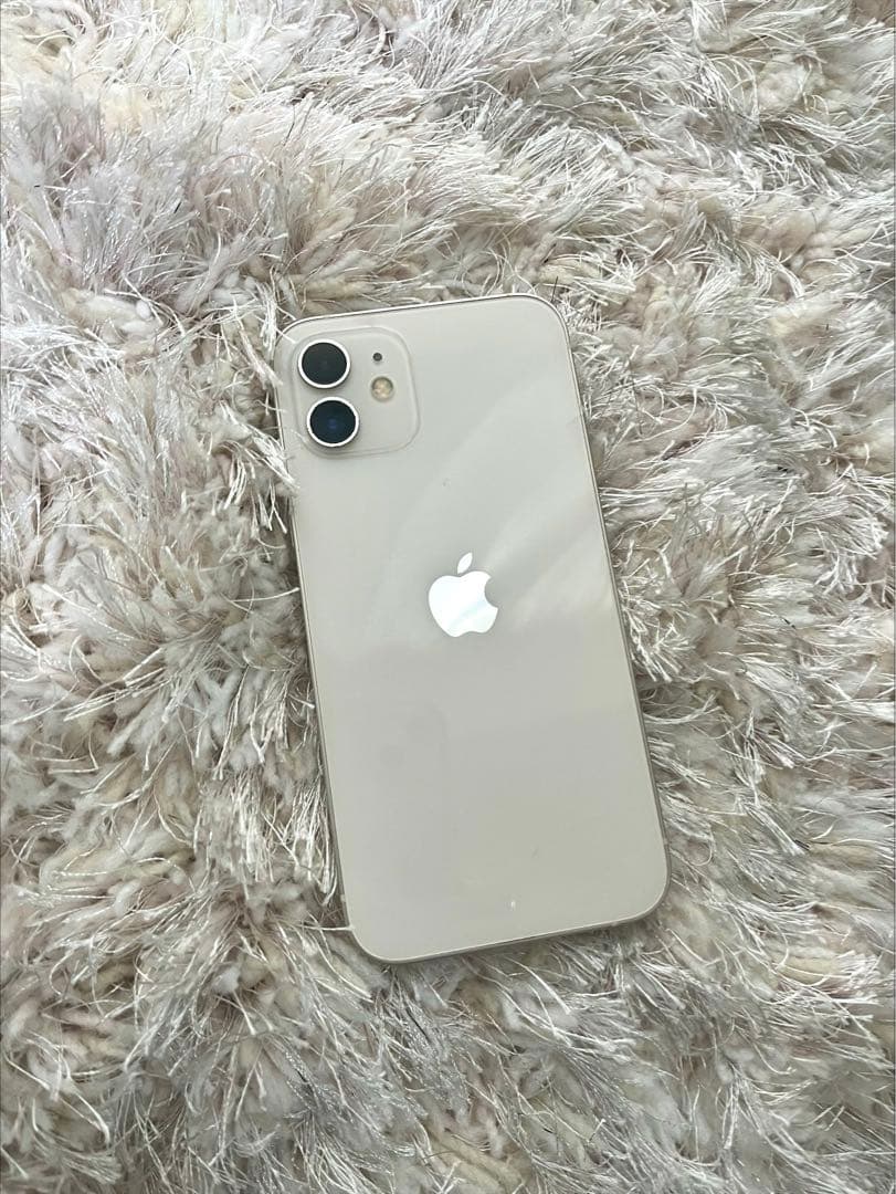 iPhone12 SIMフリー　ホワイト