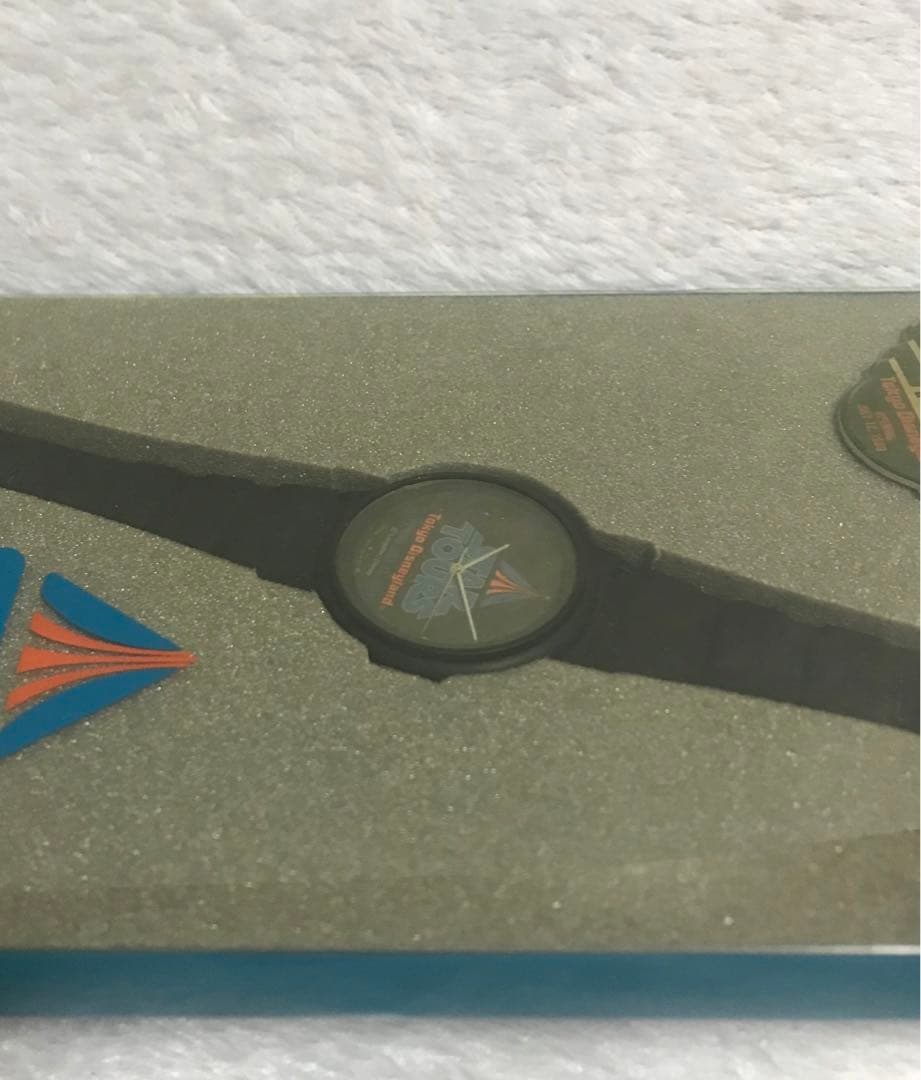 超貴重 未使用 東京ディズニーランド スターツアーズ 腕時計 バッジ セット