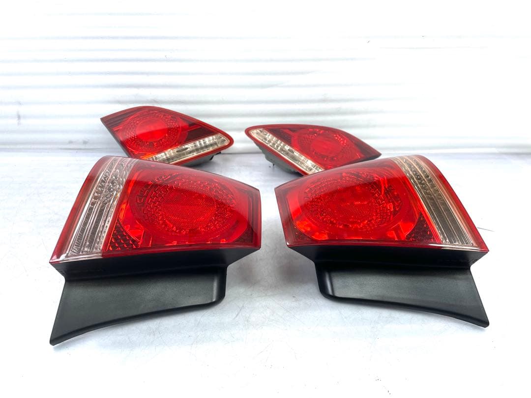 クラウン 純正 LED テールランプ アスリート GRS182 30-309