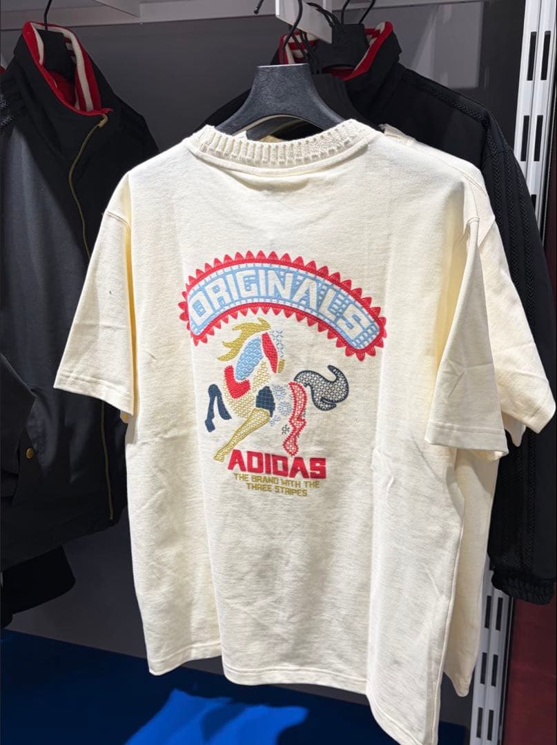 新品XS Adidas FW25 CNY 馬年限定 半袖Tシャツ KT0713