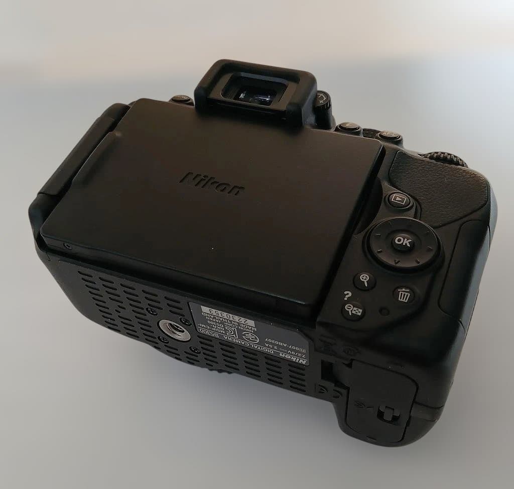 デジタルカメラ Nikon D5300