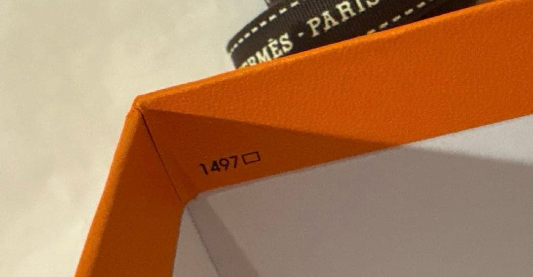 【極美品】Hermes エルメス バーキン 25空箱　32×28×16