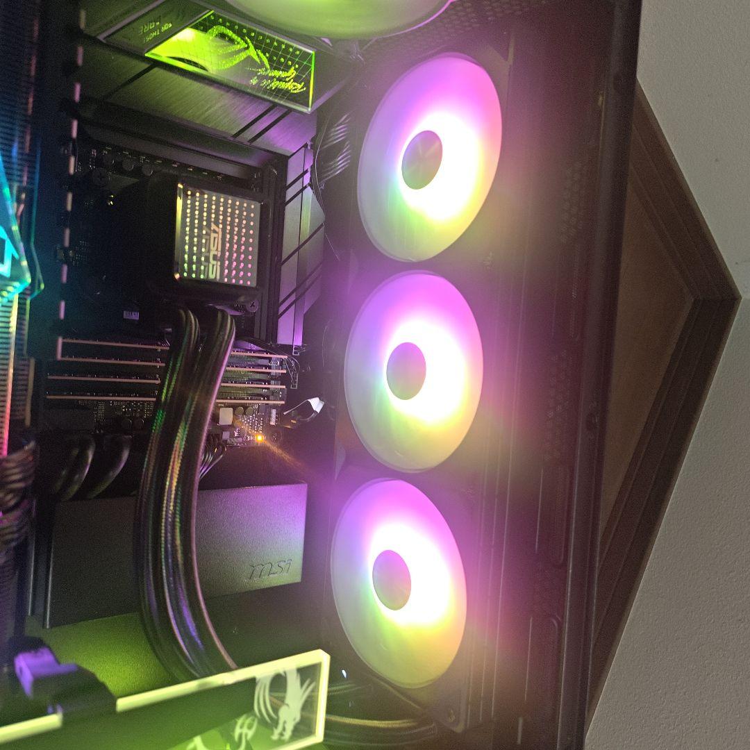 自作パソコン ほぼ未使用 メモリ64gb 5t r7 7700 rx7800xt