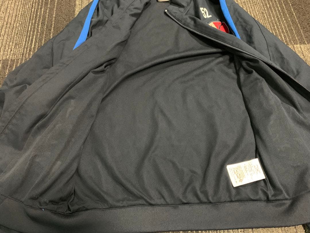 極美品　NIKE 鹿島アントラーズ　ナイロンジャケット　M 支給品　ジャージ