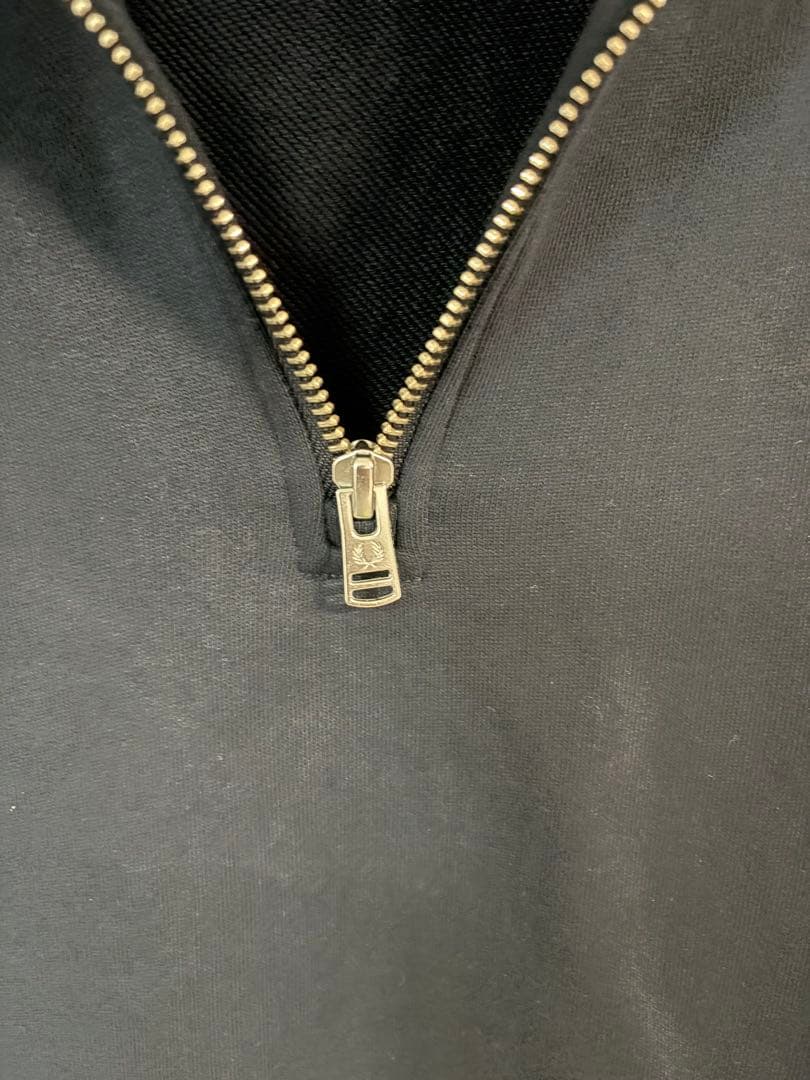 FRED PERRY フレッドペリー　 ハーフジップスウェット ネイビー