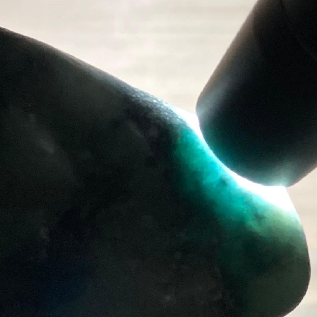 【Premium】糸魚川翡翠　小滝　翡翠　原石　98.1ｇ