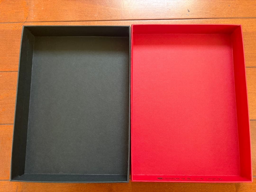 BONAVENTURA ボナベンチュラ iPhone16携帯カバー　エトープ