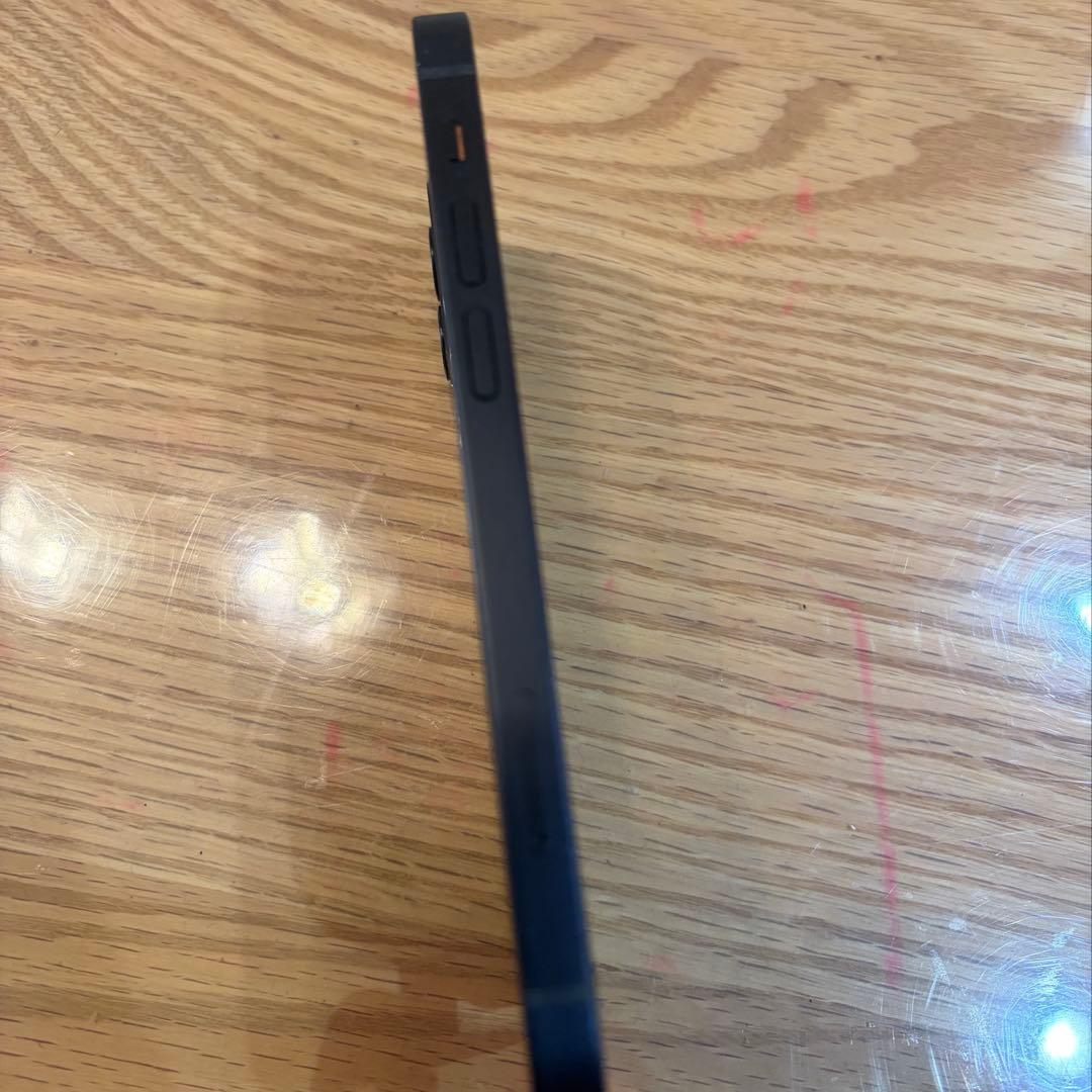 Apple iPhone 12 mini ブラック＆ホワイト　2台