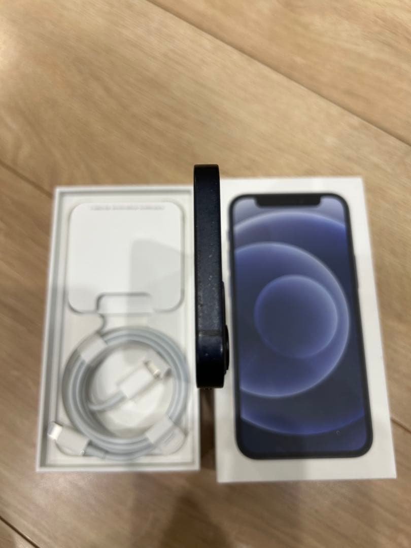 Apple iPhone 12 mini ブラック64GB