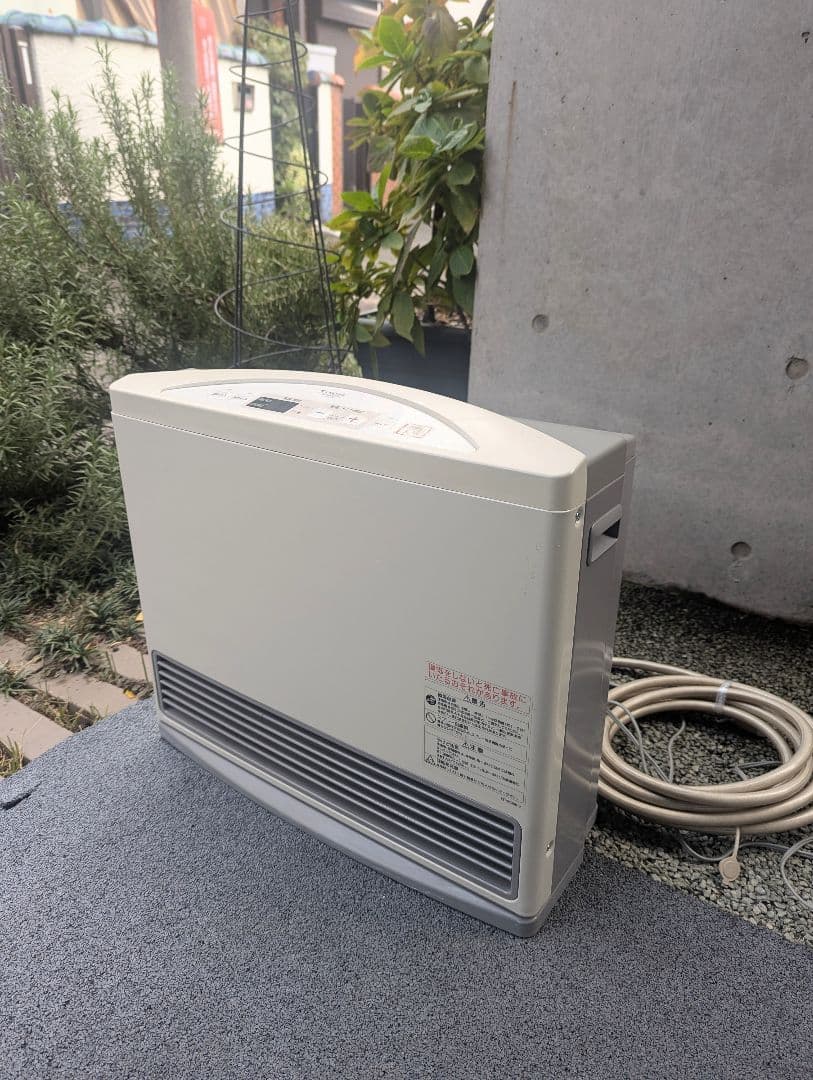 ノーリツ 都市ガスファンヒーター GFH-5800S　NR-B950FH-WH