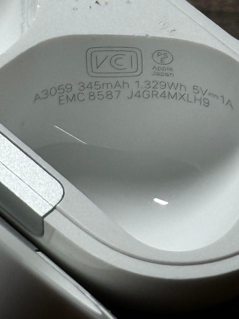 AirPods 4 アクティブノイズキャンセリング ANC