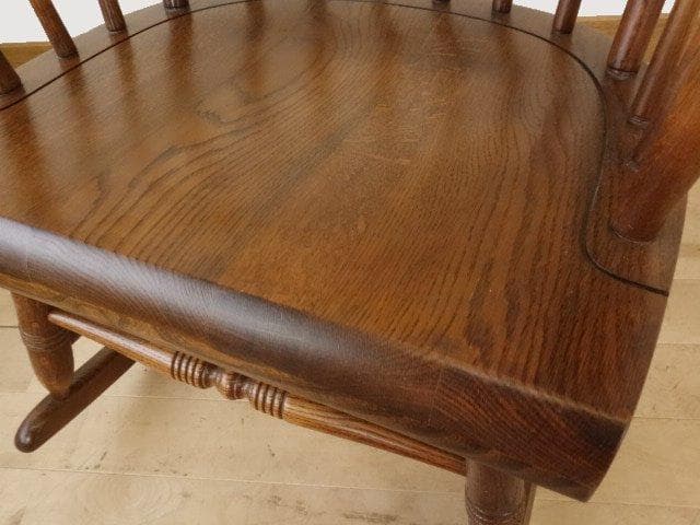 飛騨産業キツツキ　木製　ロッキングチェアー　再塗装済　ＵＳＥＤ