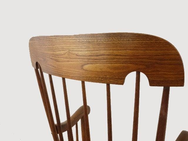 飛騨産業キツツキ　木製　ロッキングチェアー　再塗装済　ＵＳＥＤ