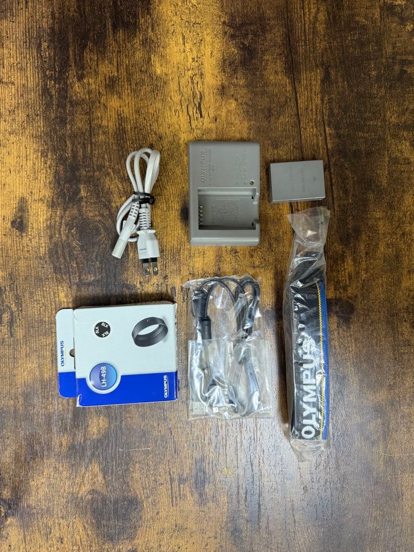 OLYMPUS OM-D E-M5 Mark2 レンズ2本付き