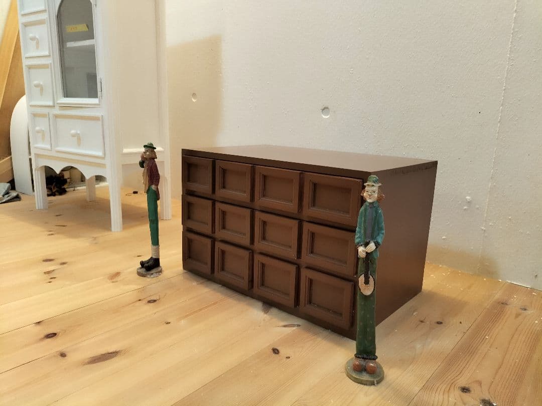 チョコキャビネット