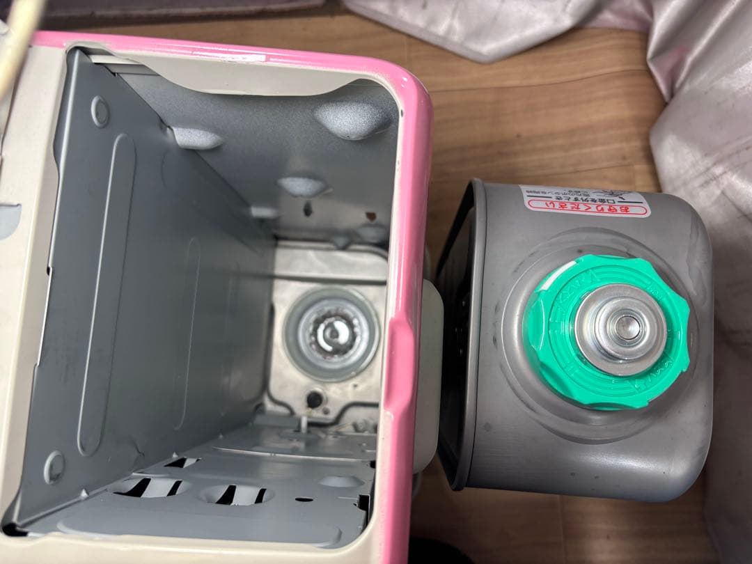 菅051 使用少　整備済　ダイニチファンヒーター　〜15畳