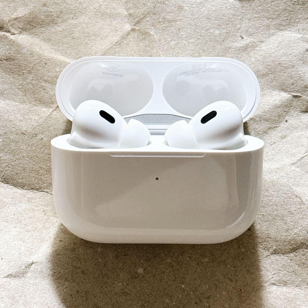 AirPods Pro（第2世代）magsafe 充電ケース (USB-C)