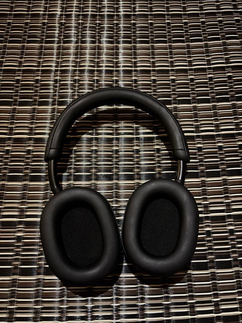 ワイヤレスヘッドホン ブラック Sony WH-1000XM5