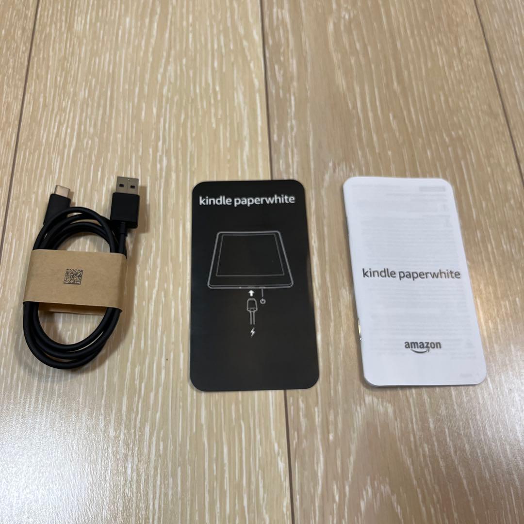 【美品】Kindle Paperwhite第11世代 (16GB) 6.8インチ