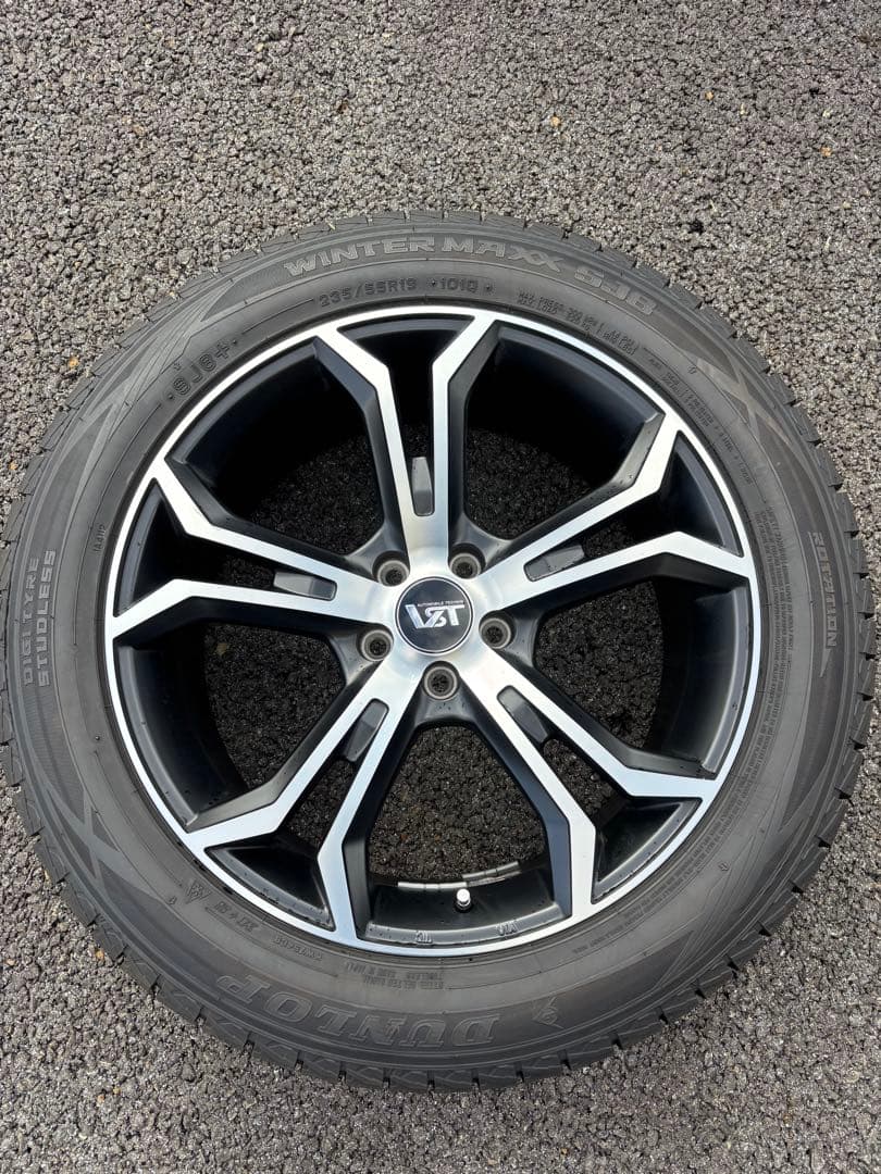 ボルボ　XC90　スタッドレス　DUNLOP　235/55R19