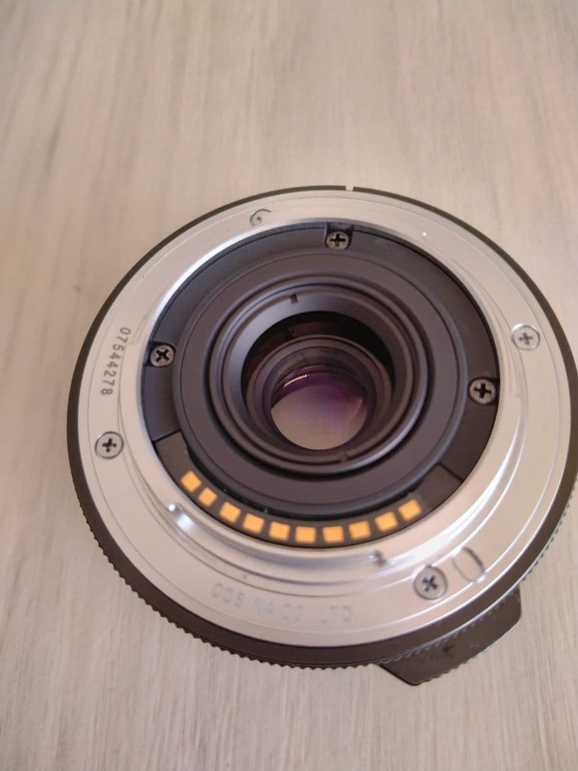 ぷ*と様 【新品同様】　Voigtländer Ultron 27mm F2 X