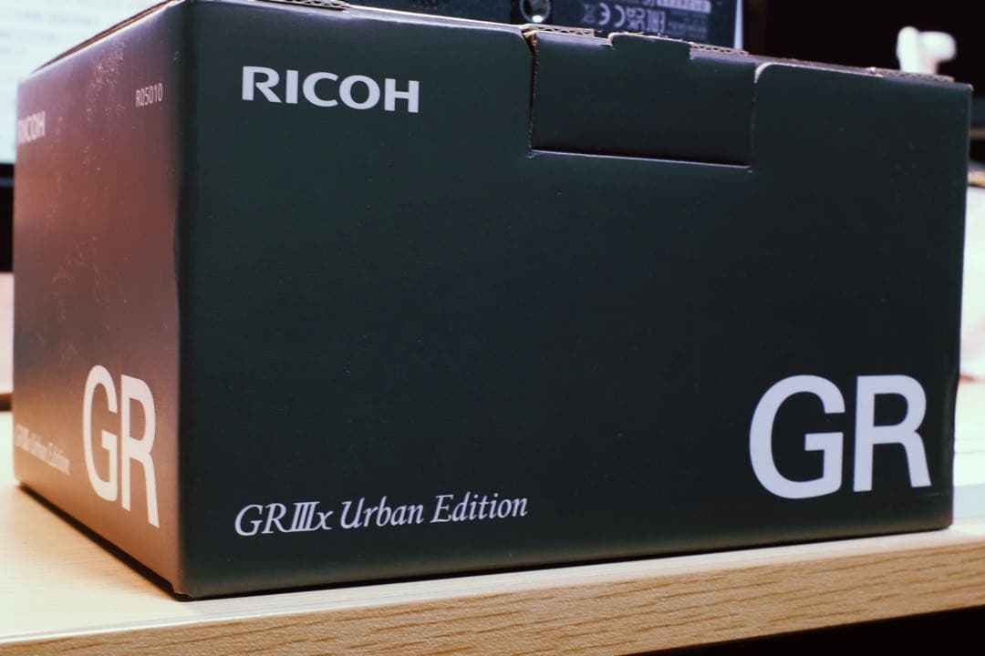 美品 RICOH GRIIIx Urban Edition メーカー3年保証付