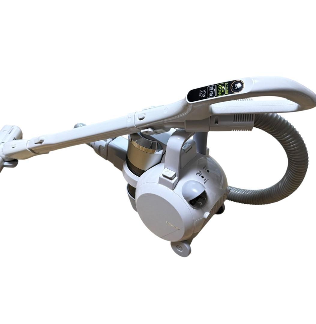 東芝 サイクロン式掃除機　トルネオV VC-S600X 掃除機　2019年製