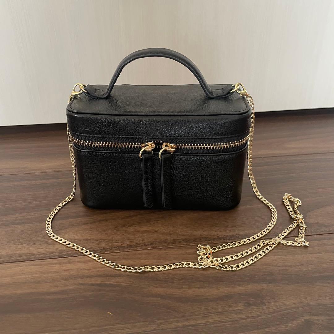 ウィムガゼット　バニティショルダー