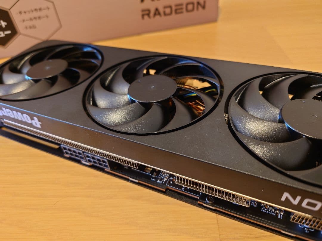 玄人志向 RD-RX9070XT-E16GB/TP（状態良好）