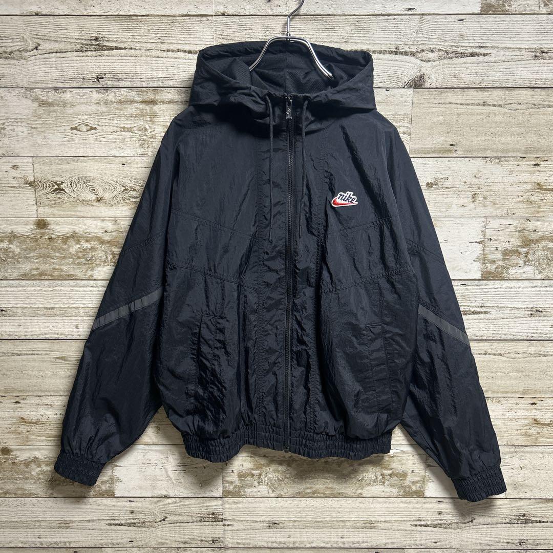 191【コムドットやまと着用】ナイキ☆ワンポイント刺繍ロゴ　ナイロンジャケット