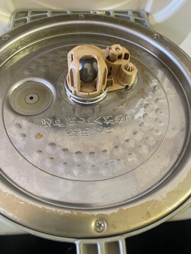 TOSHIBA 炊飯器　5.5合　2017年製