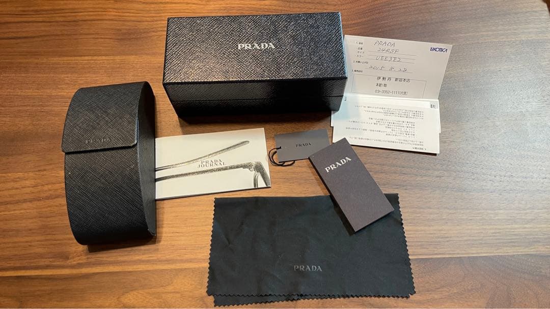 PRADA   プラダ   サングラス