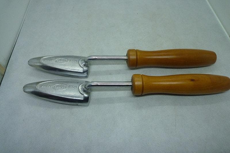 タキイ和裁電化鏝　ランプ付　和裁こて　和裁コテ　タキイ製　鏝２本付