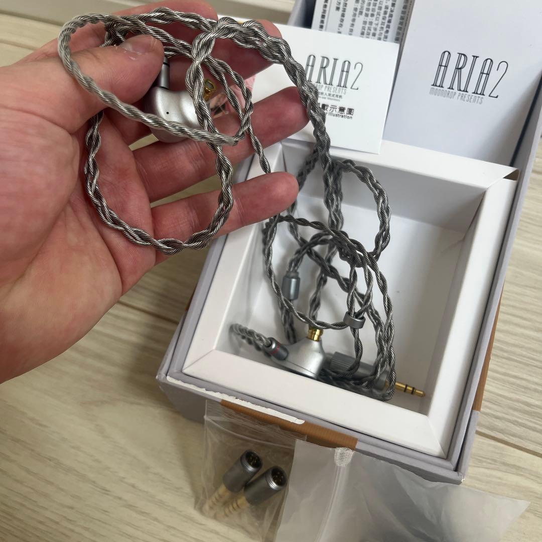イ*ー様 MoonDrop ARIA2 シルバー イヤホン