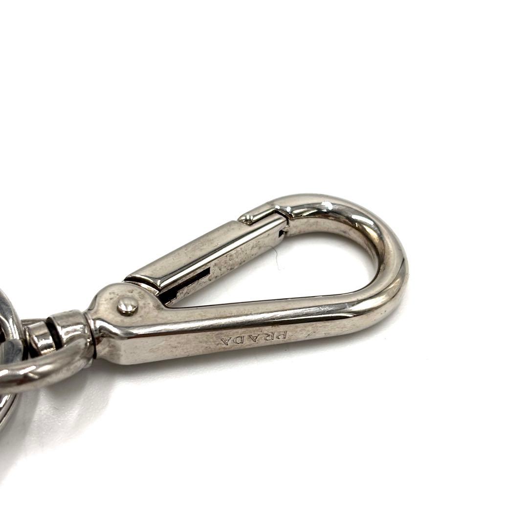 【激レア・正規品】プラダ ロボット キーホルダー 三角ロゴ サフィアーノレザー