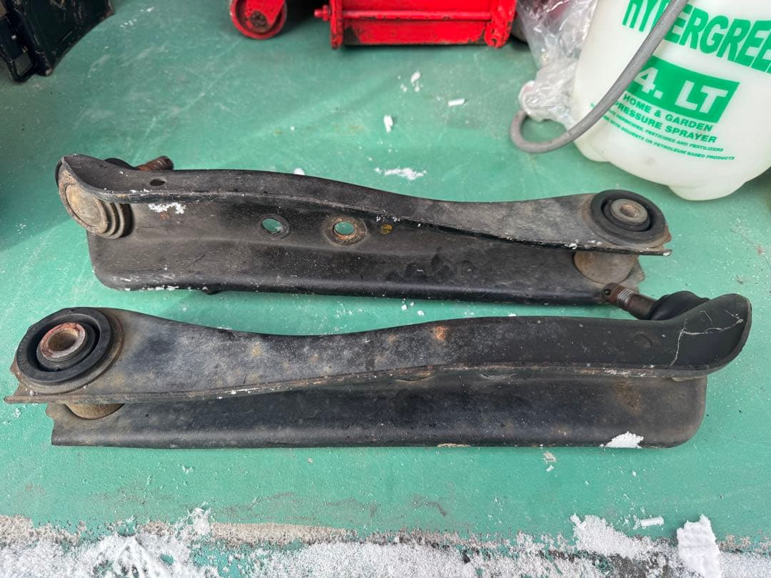 S15シルビア　純正ロアアーム　フロント左右