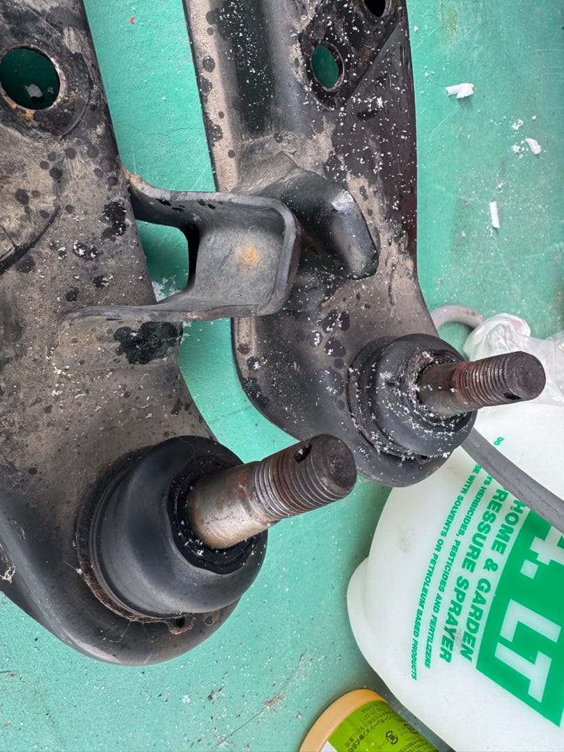 S15シルビア　純正ロアアーム　フロント左右