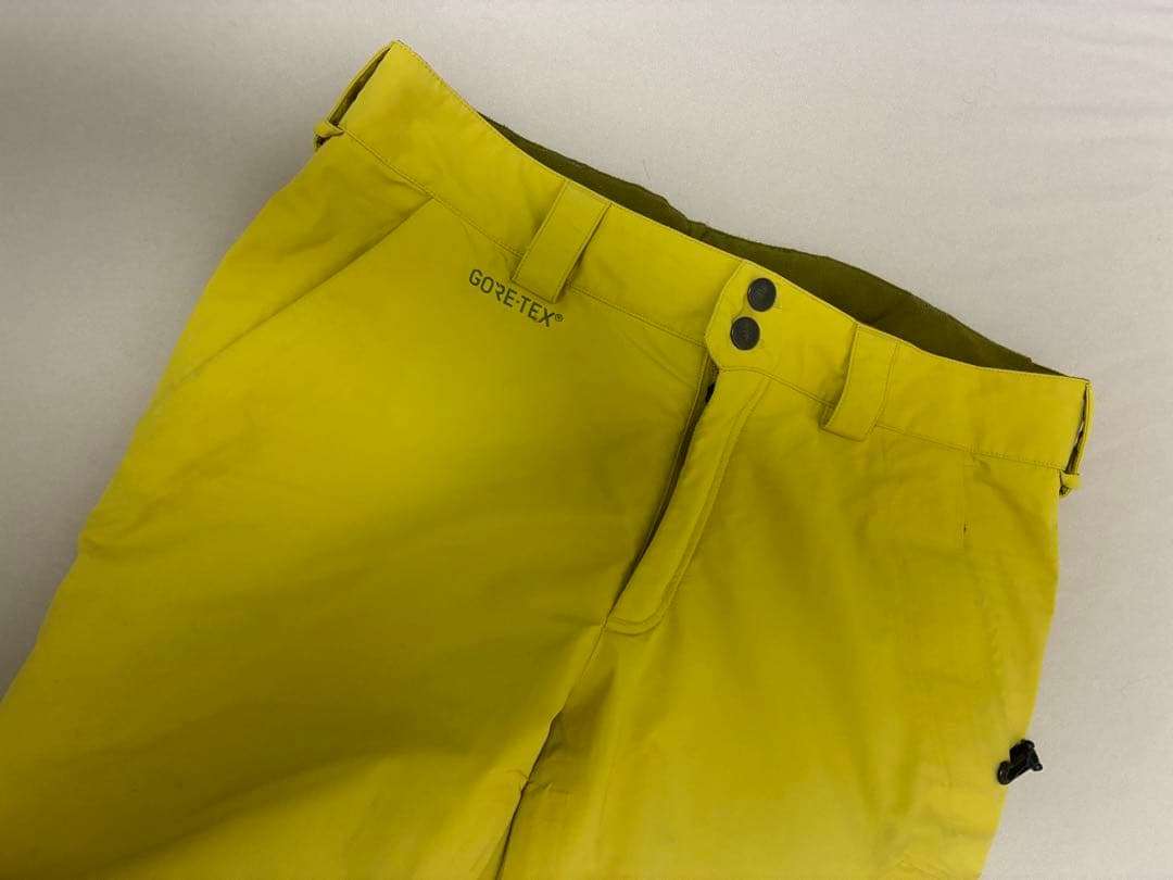 Burton ak スノーボードパンツ gore-tex Mサイズ