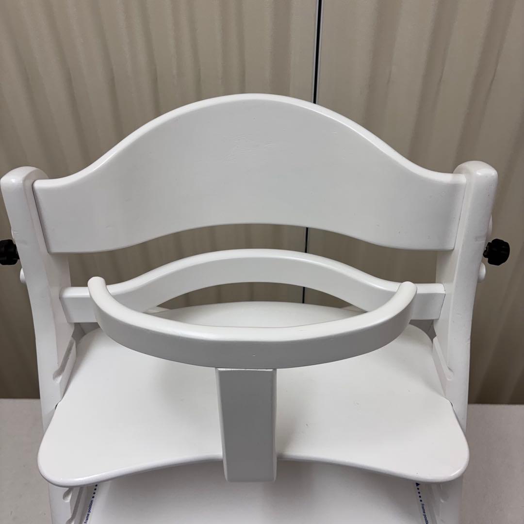 除菌清掃済☆美品☆　大和屋　すくすくチェアイーエヌ　テ―ブル＆ガード付　ホワイト