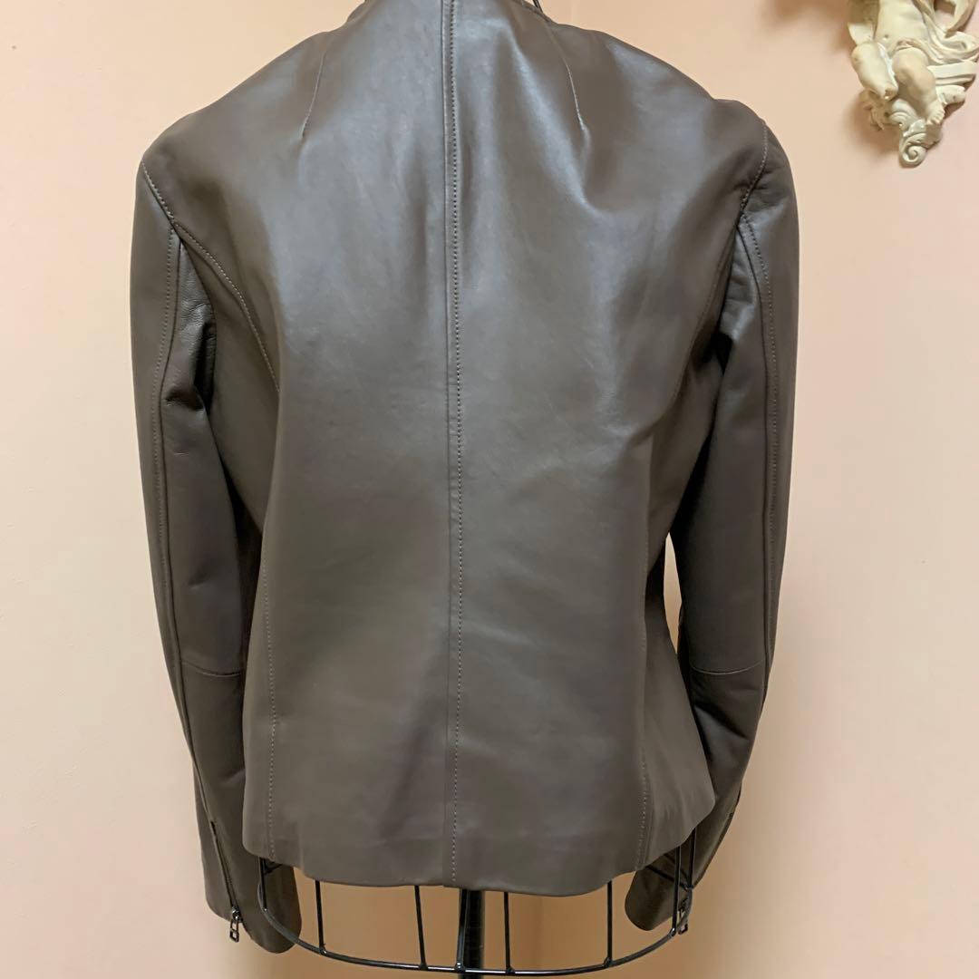 羊革　ノーカラーレザージャケット