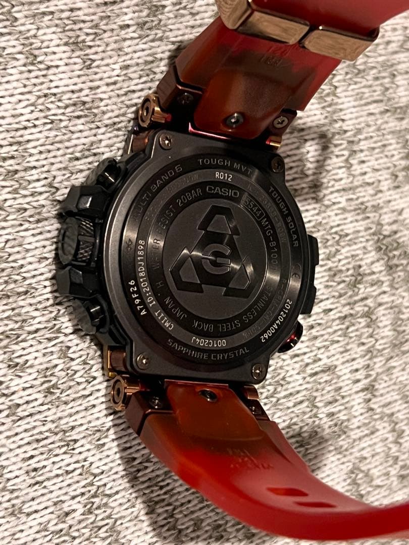 ジーショック G-SHOCK MT-G B1000VL 4AJR 火山雷
