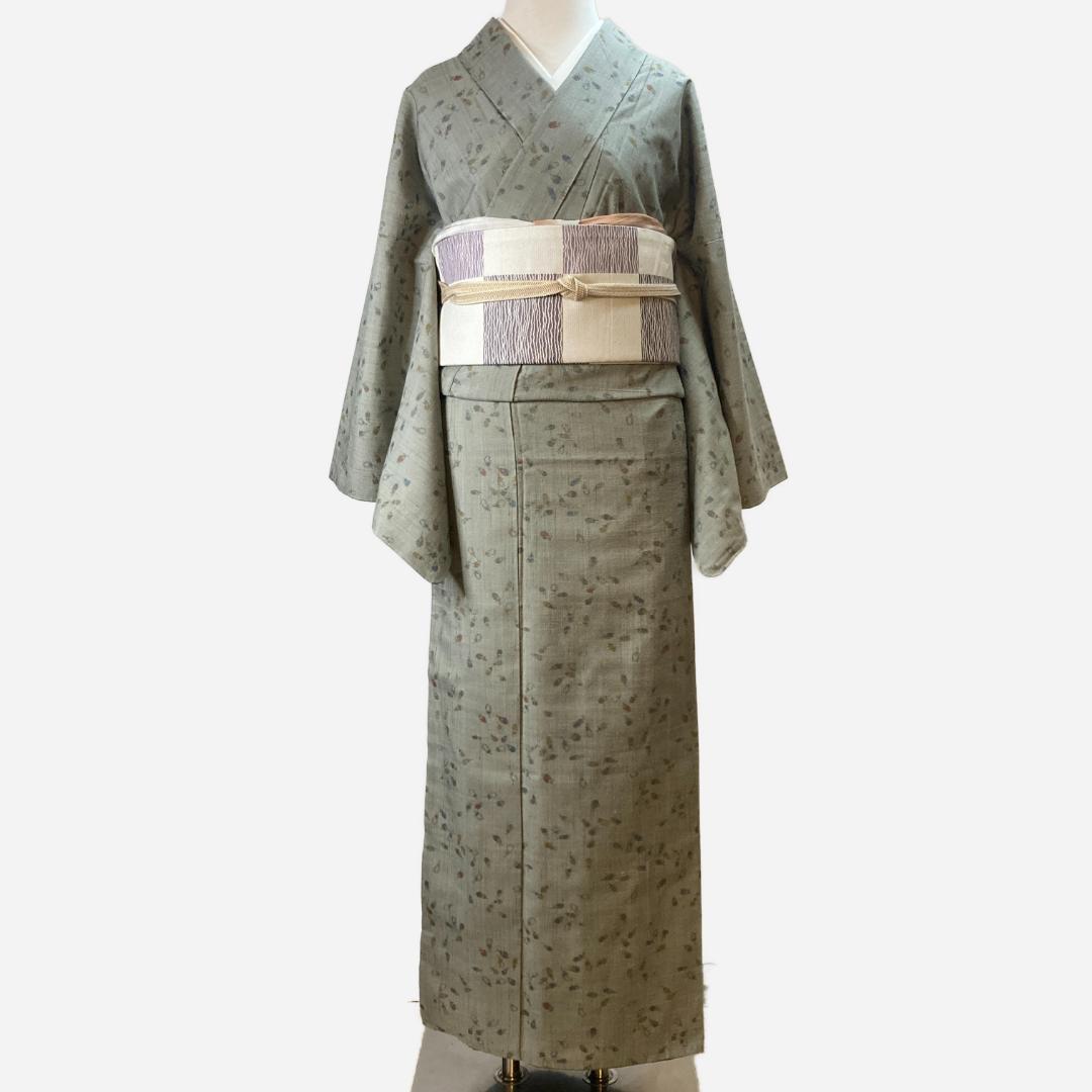 紬　茄子柄　裄68.5　身丈160　袷　正絹　真綿