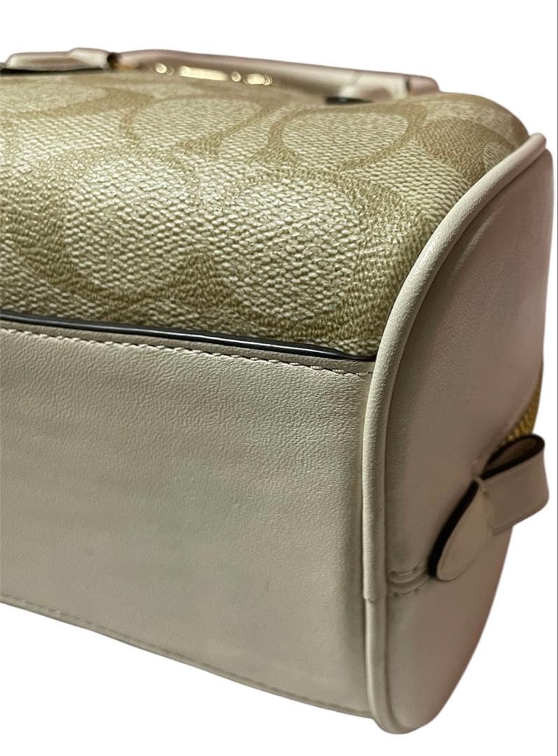 m*k様 ❤️COACH ❤️ショルダーバッグ ベージュ